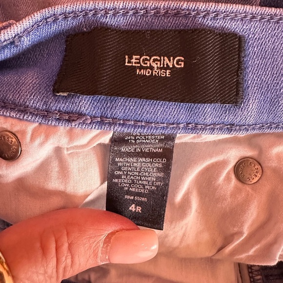 Express Light Blue Denim Jeans - Picture 6 of 6